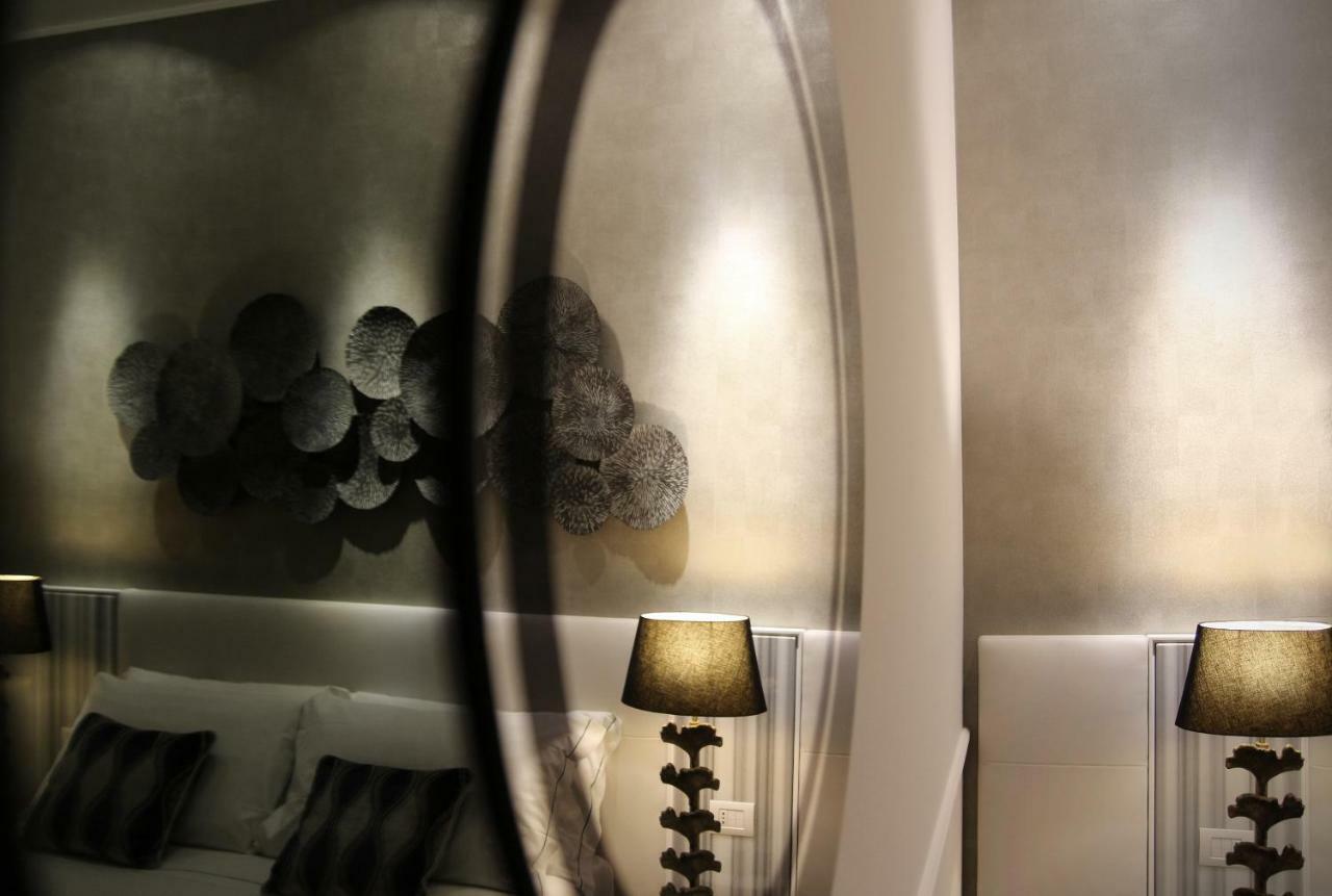 Suite Via Roma 119 لا سبيتسْيا المظهر الخارجي الصورة